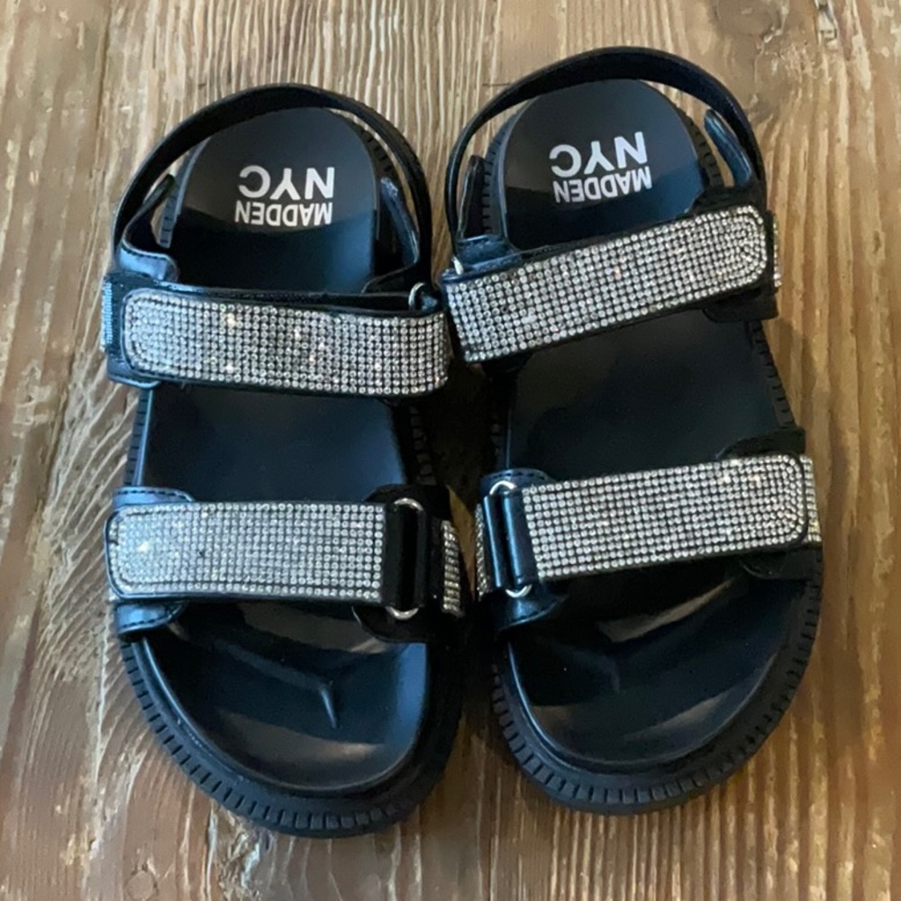 Madden NYC Girls' Black Sparkle Strap Sandals Velcro adjustable